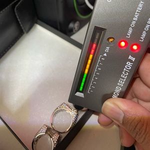 Letter E ring size 9